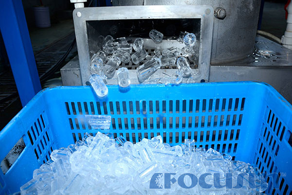 tube ice machine